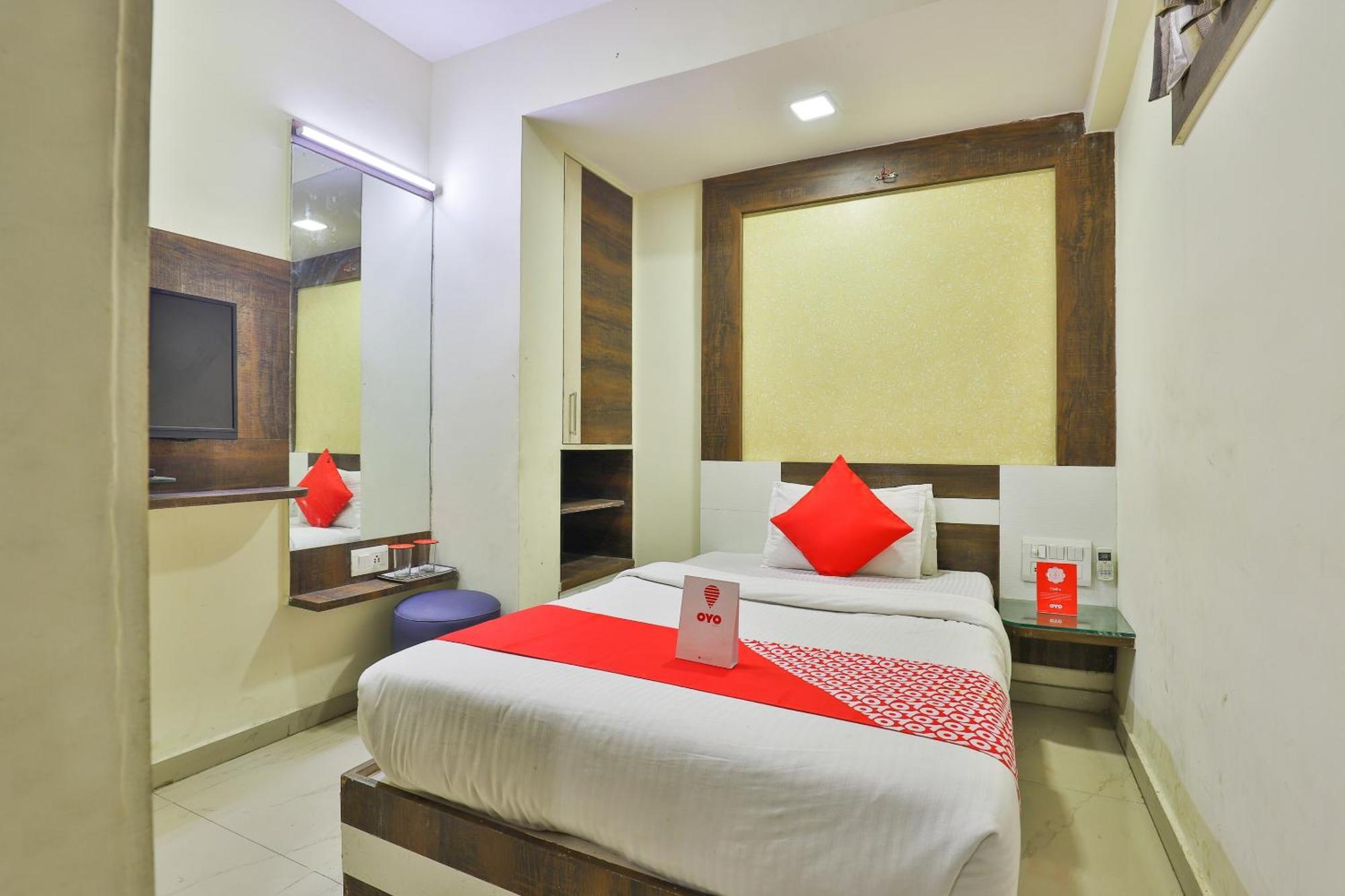Hotel O Sri Balaji Residency Ahmedabad Exterior foto